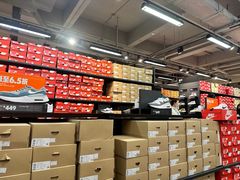 -NIKE上海青浦优选体验店