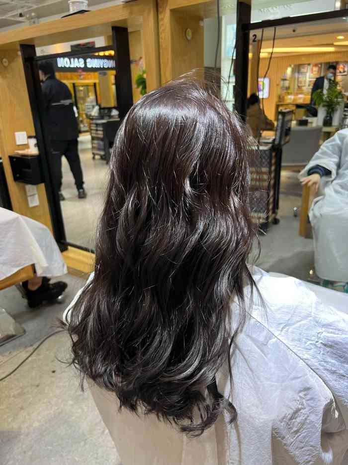 东瀛造型(虹桥南丰城店)-"第一次来,给我理发的是叫cherry吧,.