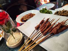 -霸气大叔干锅鸭头·龙虾烧烤·川菜·赛事直播(三里屯店)