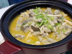 -阿瓦山寨·湘菜现炒·剁椒鱼头王(咸阳总店)