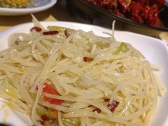 酸辣土豆丝-小田油焖小龙虾(双井店)