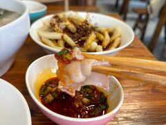 -中和裴氏蹄花(府河路店)