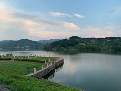 -金孔雀温泉旅游度假村