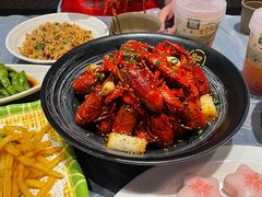 -肥肥虾庄·金牌油焖大虾(杨园滨江时代walk店)