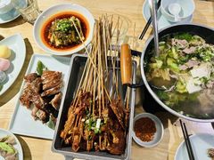 -全牛匠·乐山跷脚牛肉(新中关店)