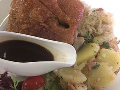 半脆皮烤猪肘-Paulaner·德国帕拉娜自酿啤酒餐厅(海上世界店)