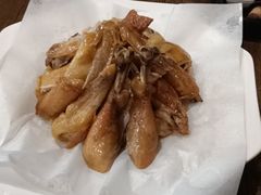 -头上红煨盐鸡·非遗院子餐厅