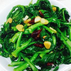 阿杜烧腊快餐(圣湖店)的青菜好不好吃?用户评价口味怎么样?