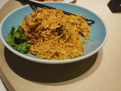 -八府香鸭·啫啫煲(华山路店)