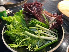 -鱼窝棚柴火铁锅炖(富山屯店)