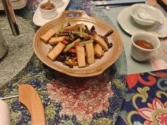 -恬阿姨庭院餐厅·生日宴