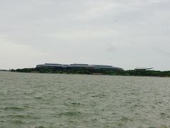 -上海滴水湖皇冠假日酒店