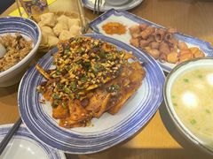 -包整·丝娃娃(一览甲秀楼风景店)