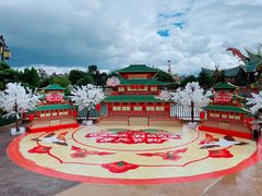 -七彩云南欢乐世界