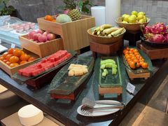 -BLU 全日制餐厅(上海安曼纳卓悦酒店)