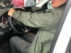 -上海德星奔驰(江杨南路店)