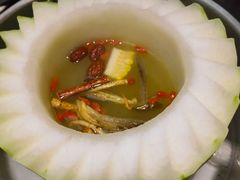 -得意咚瓜·顺德鱼生·冬瓜火锅(深圳首店)