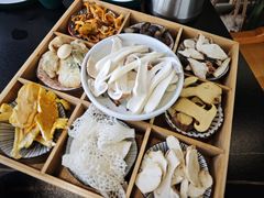 -野菌皇海景野生菌火锅(滨海大道店)