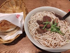 -李先生牛肉面大王(青岛闽江路店)