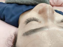 -蜜丝卡伦美甲美睫半永久