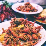 网红高压锅生配上夜啤酒小龙虾🦞！？