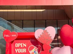 -百年港湾奥特莱斯(香炉礁店)