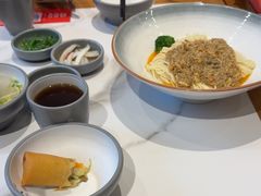 -馋三尺蟹粉小笼(人民广场店)