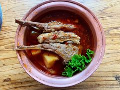 -毛辣果·贵州红酸汤牛肉火锅(西单店)