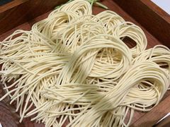 -红鼎豆捞·非遗鲍皇汤火锅(宝丰路店)