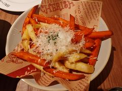 -芭莉与彩虹西餐厅(成都合生汇店)