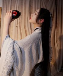 -汉仪华裳汉服馆(打浦桥店)