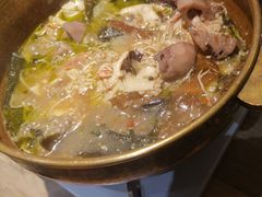 -毛肚向右·川渝毛肚王(经开永旺店)
