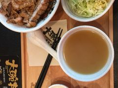 -熊吞·大碗丼烧肉饭(济宁万达广场店)