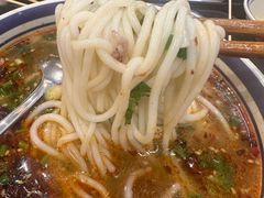 -云阿蛮云南生烫牛肉米线(奉贤路店)