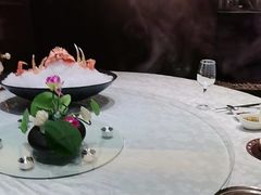 -海鲨湾海鲜会馆(百家湖1912店)