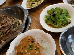 东北拉皮-安诚居干锅鸭头(八角店)