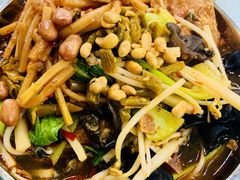 -红鼻子桂林米粉(金唐新光界店)