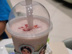-奈雪的茶(优特汇店)