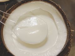 -椰爺爺·椰子冻砵仔糕