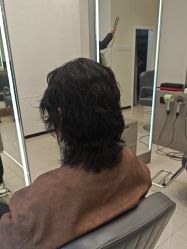 -摩登时代美发沙龙