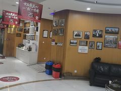 -雅悦齿科(顾村公园店)