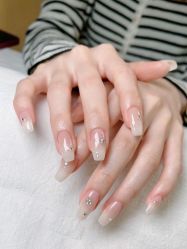 -悦指间美甲美睫美肤