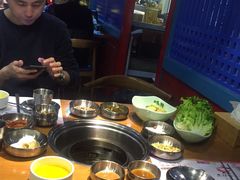 -老炉家木炭烤肉(长江国际店)