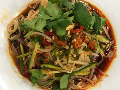 -YI PIN JU 一品居中餐厅 中国超市