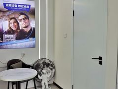 -潘多拉眼镜·蔡司依视路明月(潘家园店)