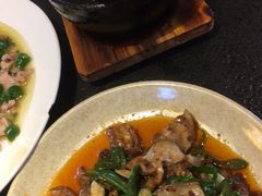 -万重锦·人文川菜馆(骡马市店)