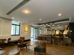 大堂-星巴克臻选(广州沙面店)