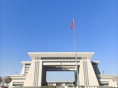 -霍尔果斯国门景区