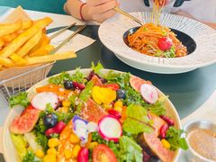 -ins森林童话餐厅coffee&bistro