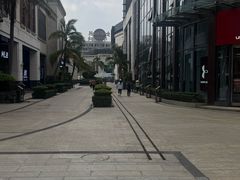 -观澜湖新城运动奥莱区